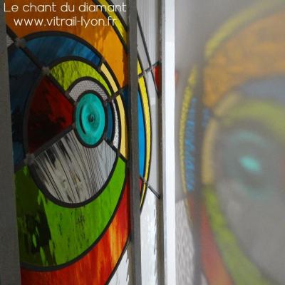 Vitrail creation contemporaine realise par marion rusconi lyon 69004